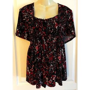 Beautiful blouse 4x 26w 28w